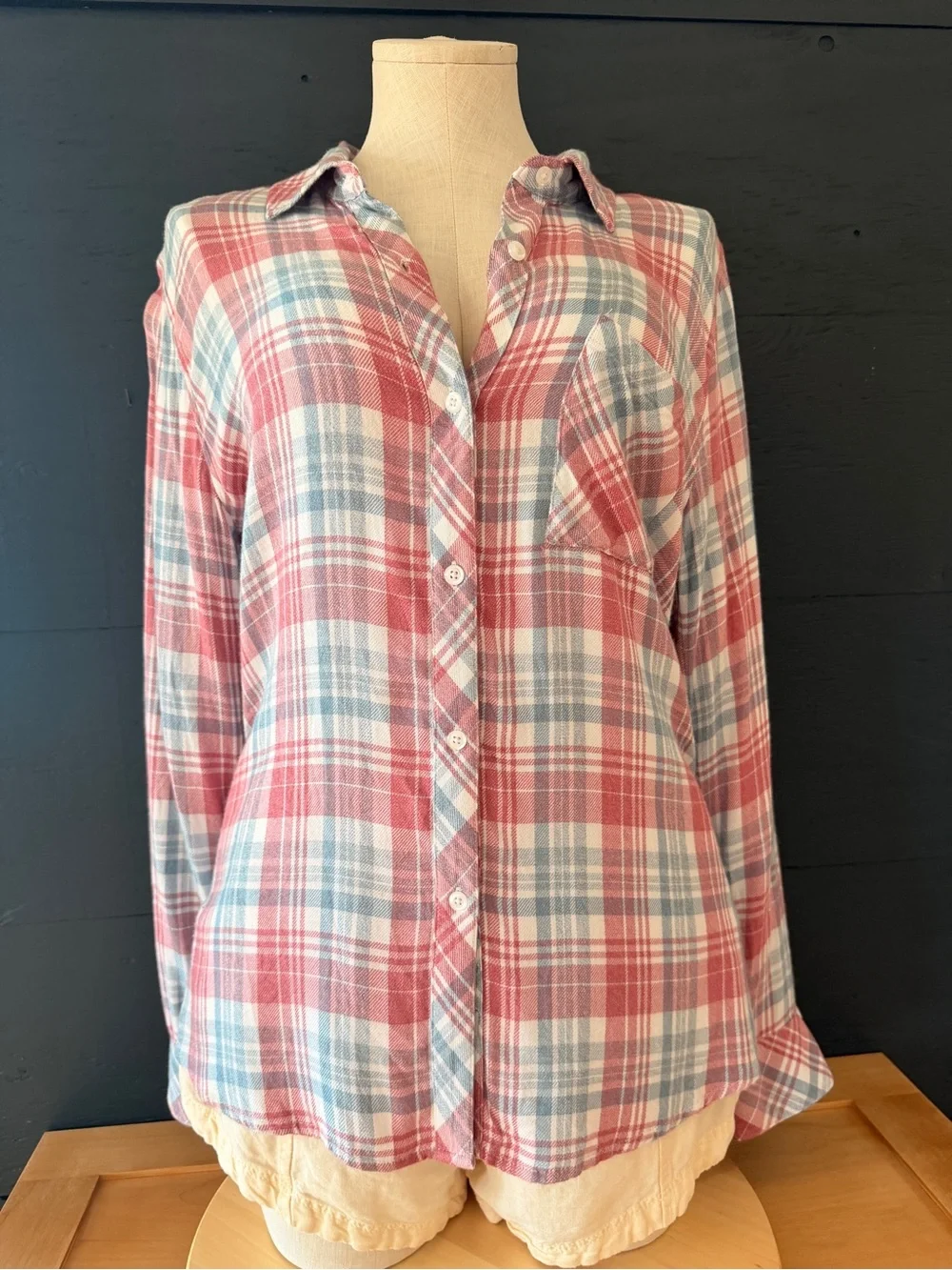 Rails Hunter Plaid Button Up Shirt Rosewood/Sky Small  EUC - Picture 4 of 11